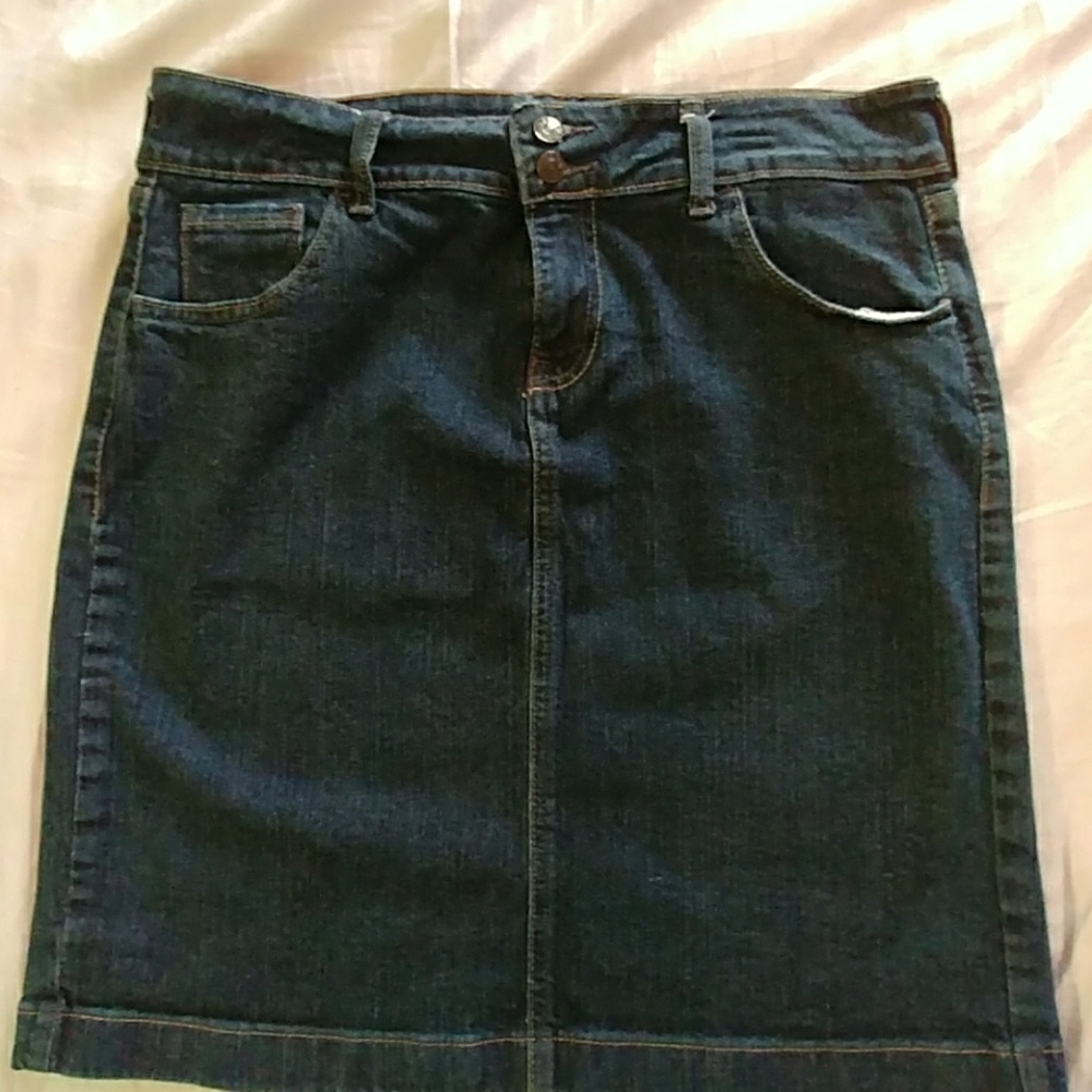 Old Navy jean skirt